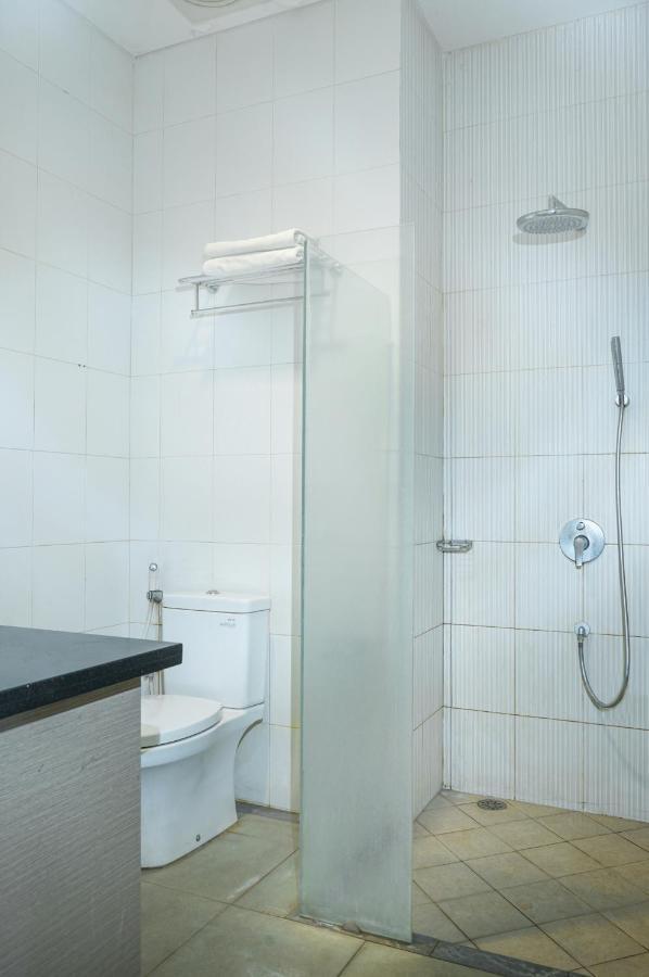 Front One Resort Indraloka Temanggung エクステリア 写真