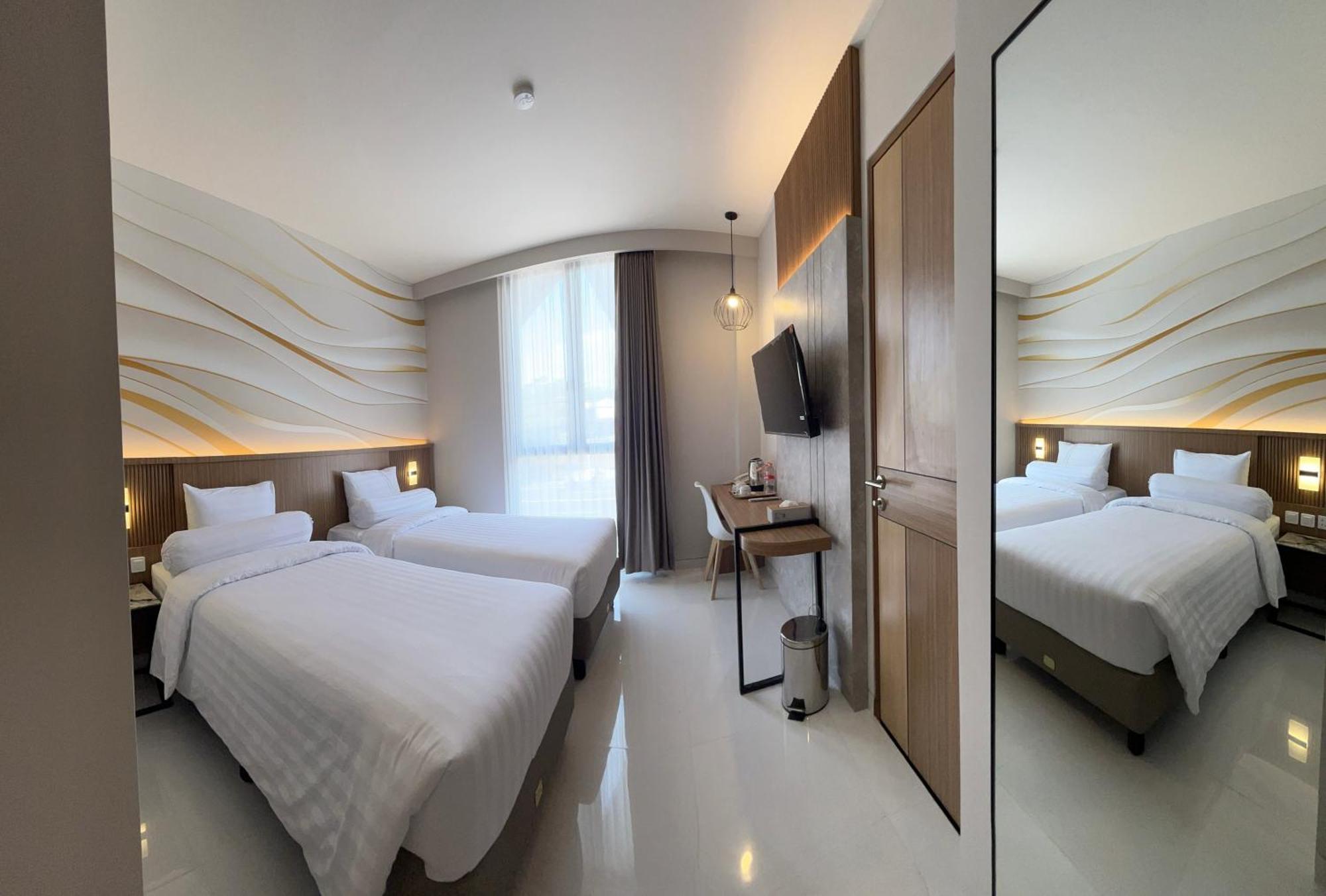 Front One Resort Indraloka Temanggung エクステリア 写真